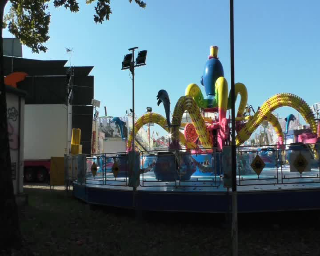 Incidente sul lavoro al luna park, uomo muore a Torino